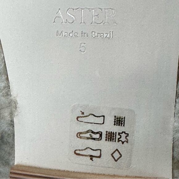 New ASTER Faux Sherpa Flat Slides Size 5 US Designer - Picture 3 of 8